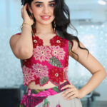Krithi Shetty From The Manamey Film (10)